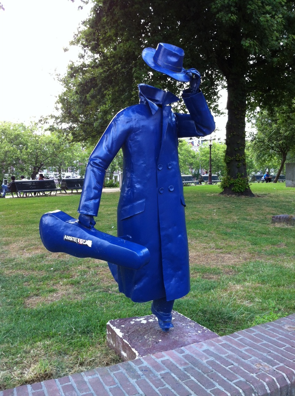 headless blue musician, Amsterdam
